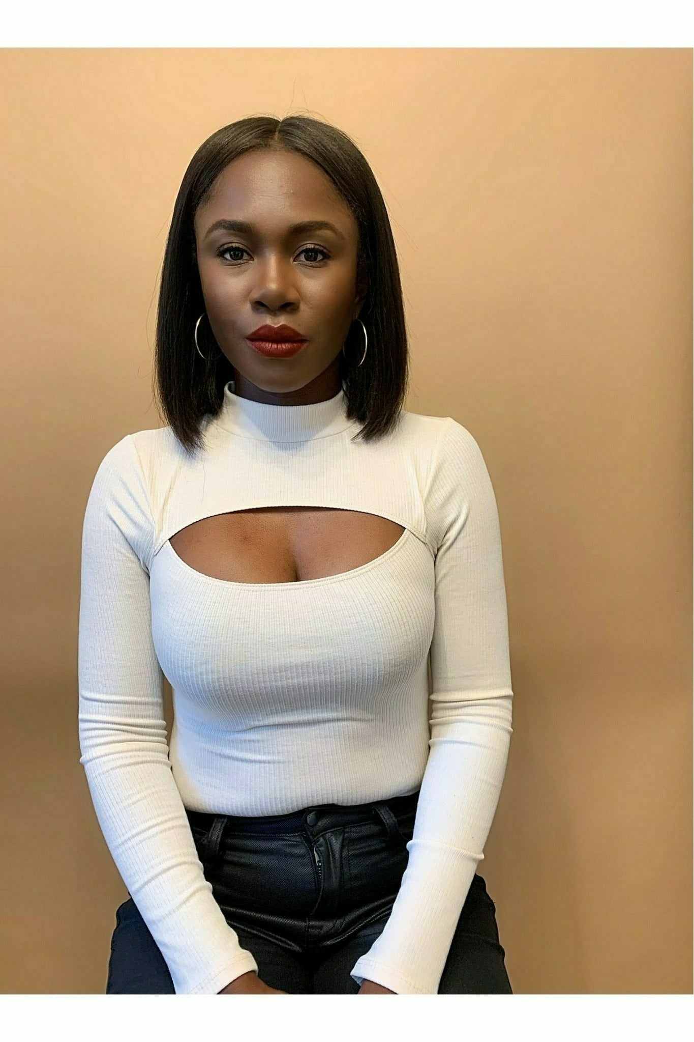 Cut out neck long best sale sleeve top